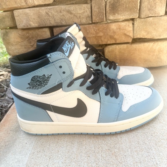 Nike Jordan 1 Retro OG High University Blue size 9.5 - Picture 8 of 10